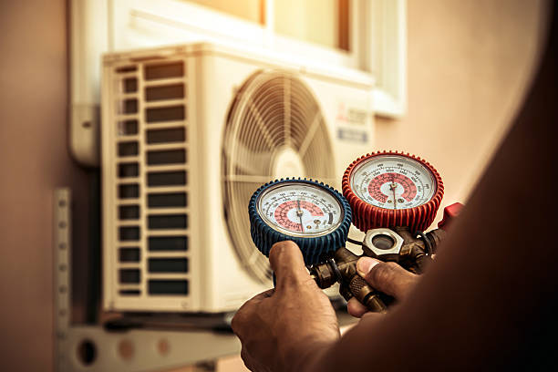 Professional Hvac technician working in Pacolet Mills, SC